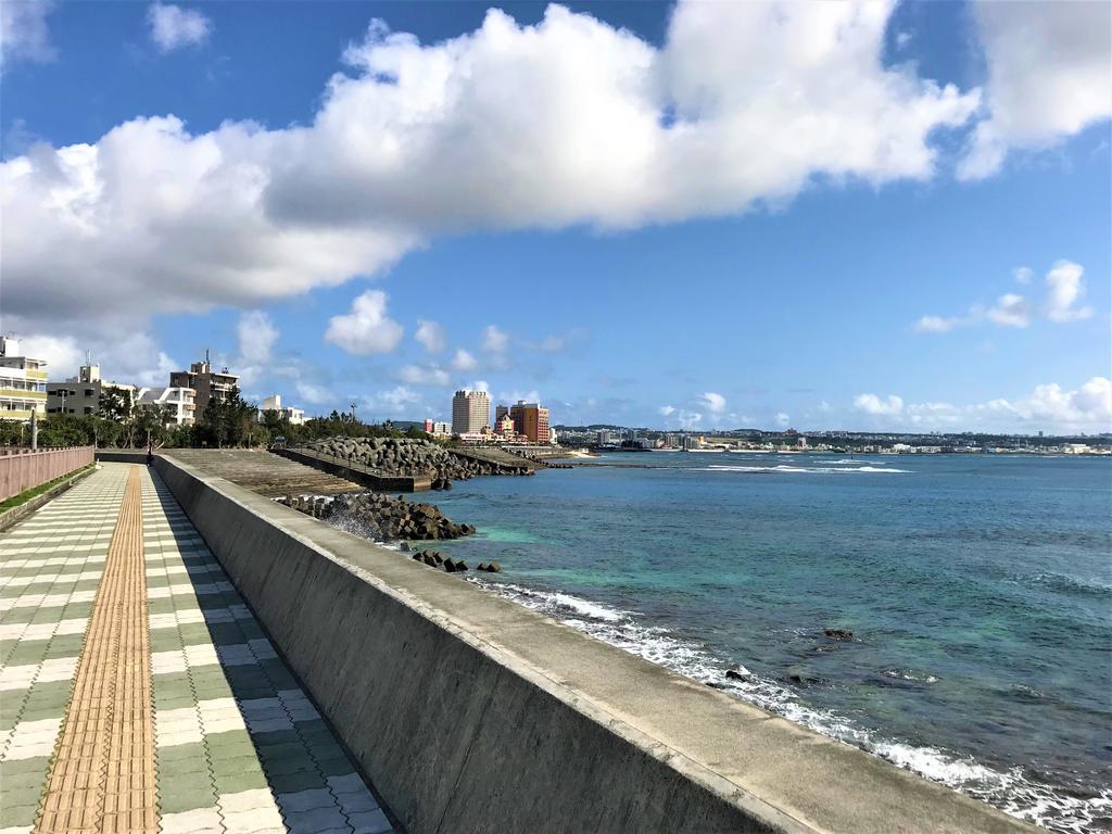 Aien Coffee & Hostel Chatan Exterior photo